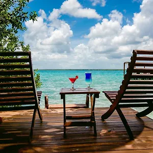 Rancho Encantado Hotel Bacalar